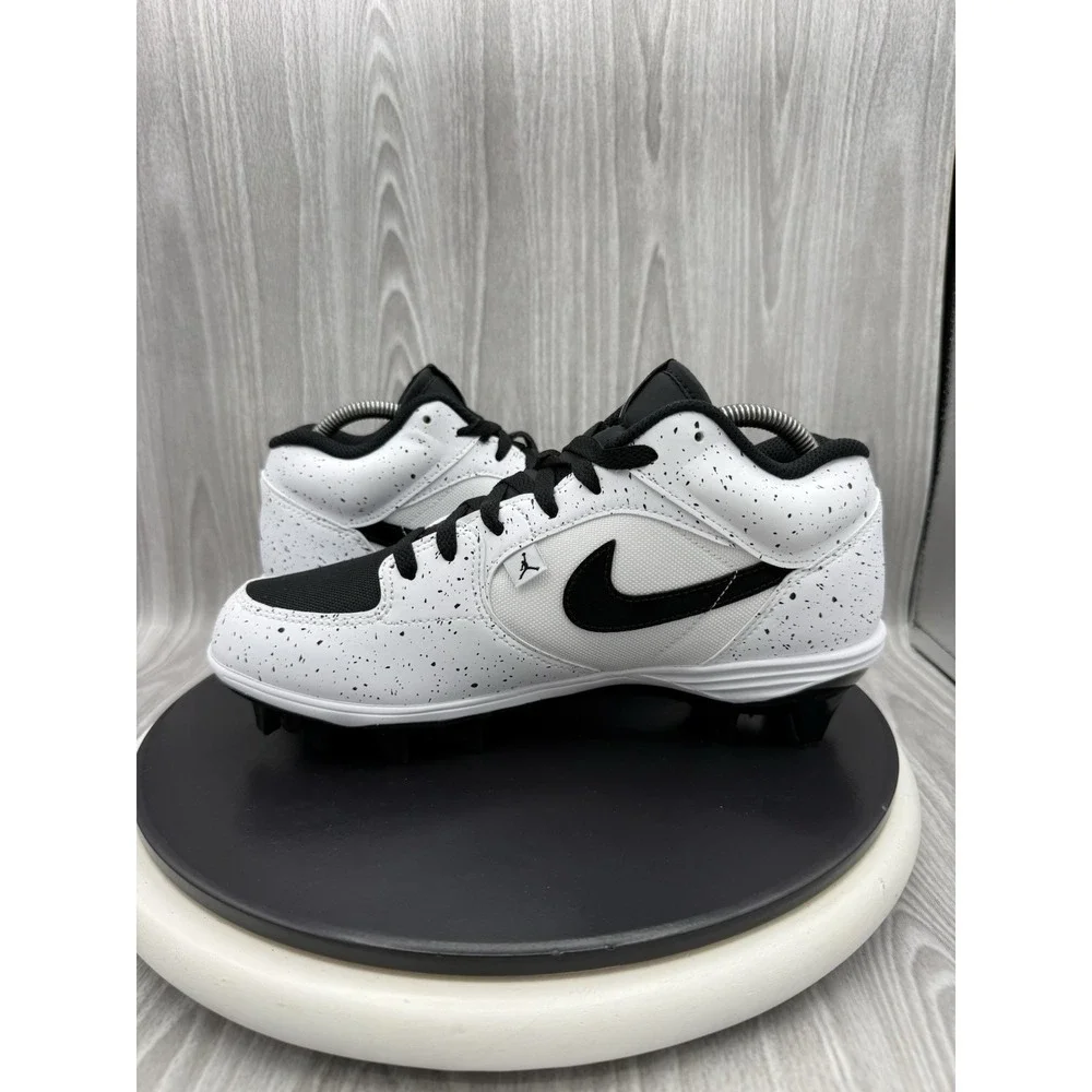 Jordan Stadium 90 Low TD Mens Size 10 White Speckle Football Cleats HQ0210-100